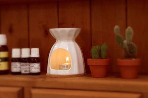 洒落たコードレステーブルランプ